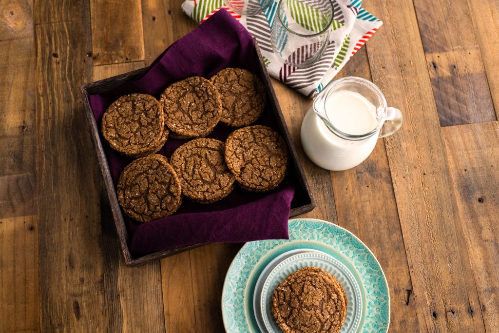 Soft Molasses Crinkle Cookies Recipe - Amanda Wilens