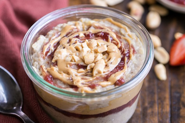 Peanut Butter Jelly Oatmeal Recipe Bob S Red Mill