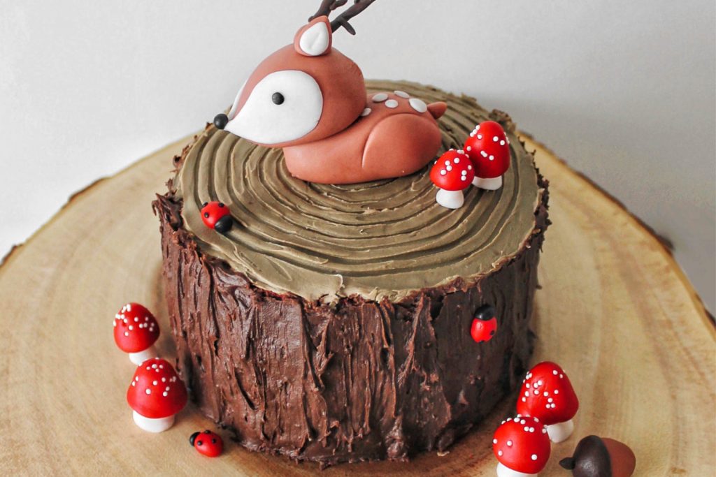 Piped Buttercream Christmas Tree Cake Tutorial | Cakegirls
