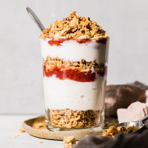 Coconut Spice Granola with Toasted Coconut | Bob's Red Mill